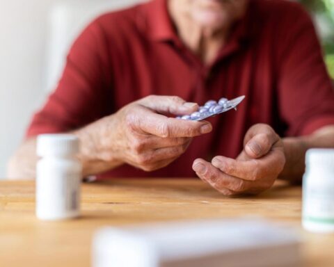 Onderzoek toont aan dat veel patiënten in de laatste levensmaanden onnodige medicatie ontvangen