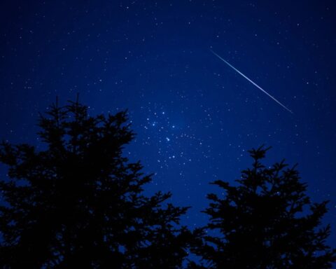 Perseïden meteorenzwerm bereikt piek vanavond; Helder weer verwacht na warme dag