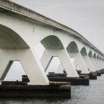 Provincie Zeeland vervolgt man die urenlang vastzat in Zeelandbrug