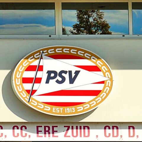 PSV opent Eredivisie-campagne met overtuigende 6-1 overwinning op Sparta Rotterdam
