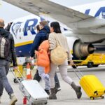 Ryanair-medewerkers krijgen hogere bonus voor het betrappen van passagiers met overtollige bagage