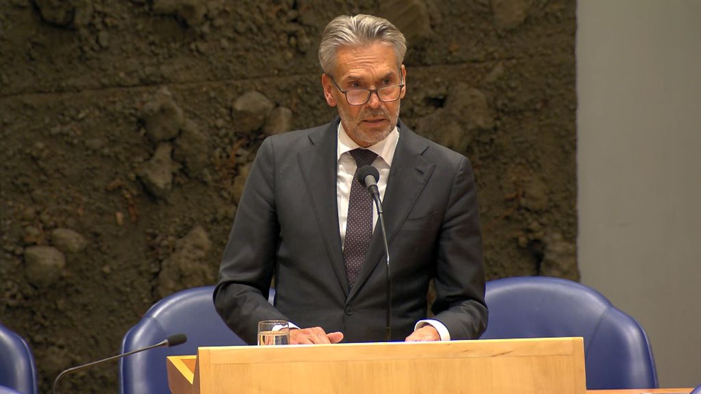 Schoof bespreekt vertrek NSC uit kabinet en situatie verduidelijking