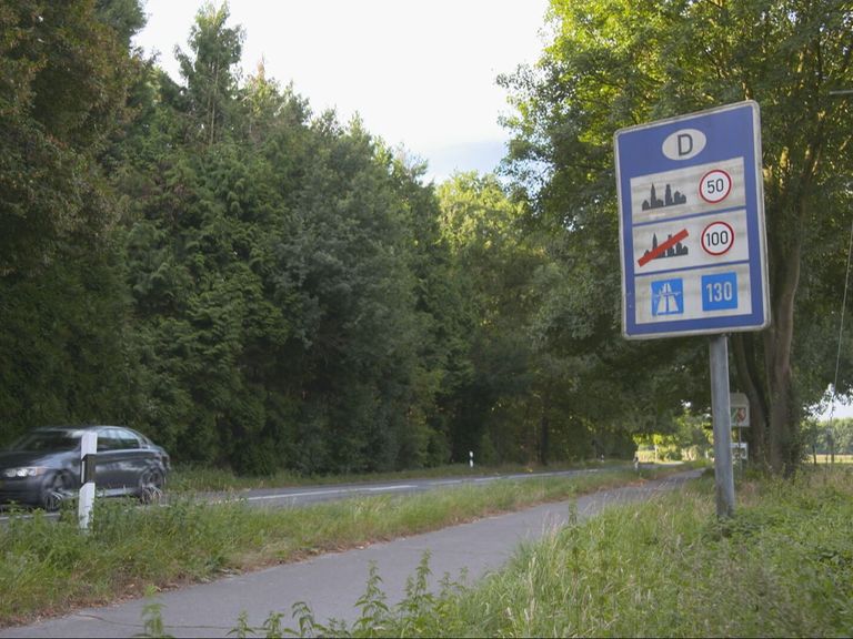 Sluipverkeer in Gelderse dorp Beek wordt gestopt met verkeerssluizen, maar inwoners moeten omrijden