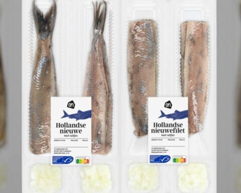 Supermarkten in Nederland roepen haring terug vanwege listeria-vrees