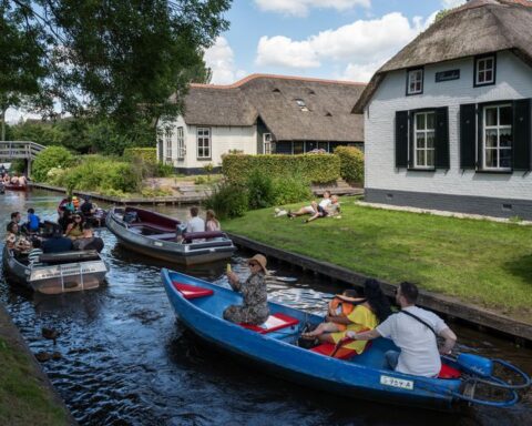 Toeristen vermijden delen van Giethoorn, ondernemers wijzen naar Google Maps