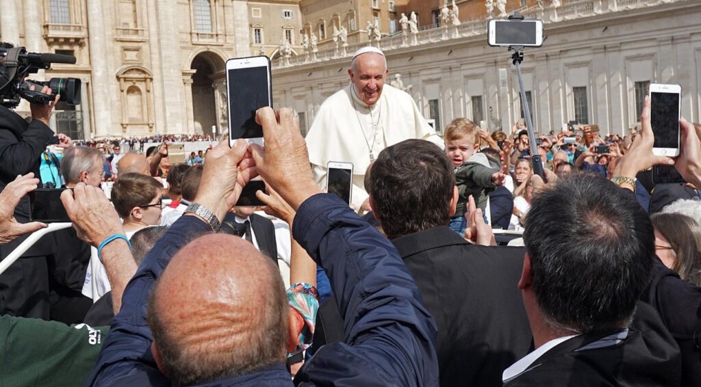 Turkse man aangehouden in Nederland voor complot om paus Franciscus in Italië te vermoorden