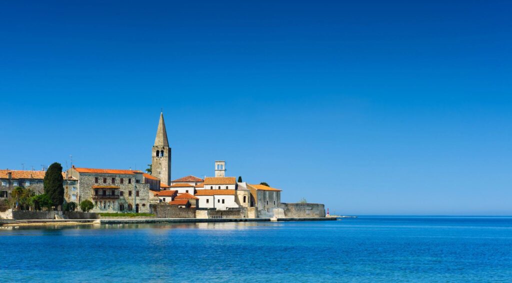 Twee Nederlanders gearresteerd in Kroatië na verwonding van medelandgenoot tijdens restaurantgevecht