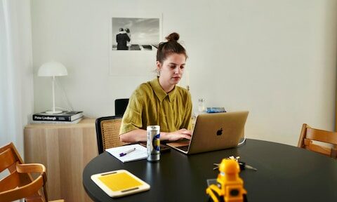 Veel gebruikers zijn onbekend met hun rechten op online platforms