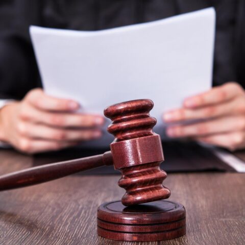 Verpleegkundige permanent verbannen wegens misbruik van gehandicapte cliënten op zorgboerderij Wedde