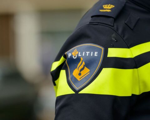 Vijf meisjes aangehouden voor beroving en mishandeling van dertienjarig meisje