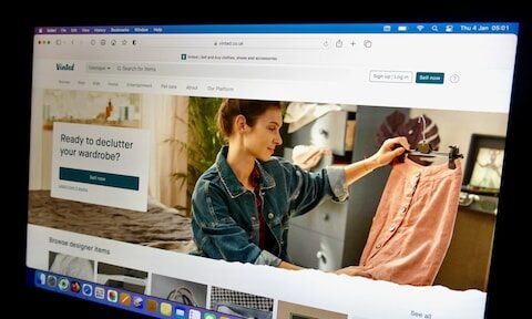 Vinted past voorwaarden aan voor het gebruik van advertenties met AI