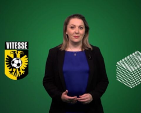 Vitesse verliest proflicentie door financiële problemen en verkeerde besluiten