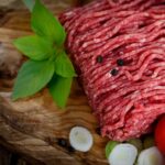 Vleesprijzen stijgen tot bijna €7 per halve kilo in Nederland