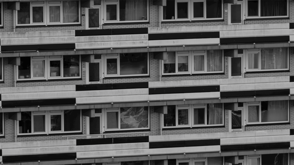 Woningcorporaties in Nederland tonen winsten, maar blijven vragen over huurverhogingen oproepen
