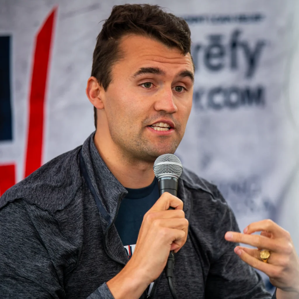 Kremlin benut moord op Charlie Kirk voor anti-Oekraïense narratieven