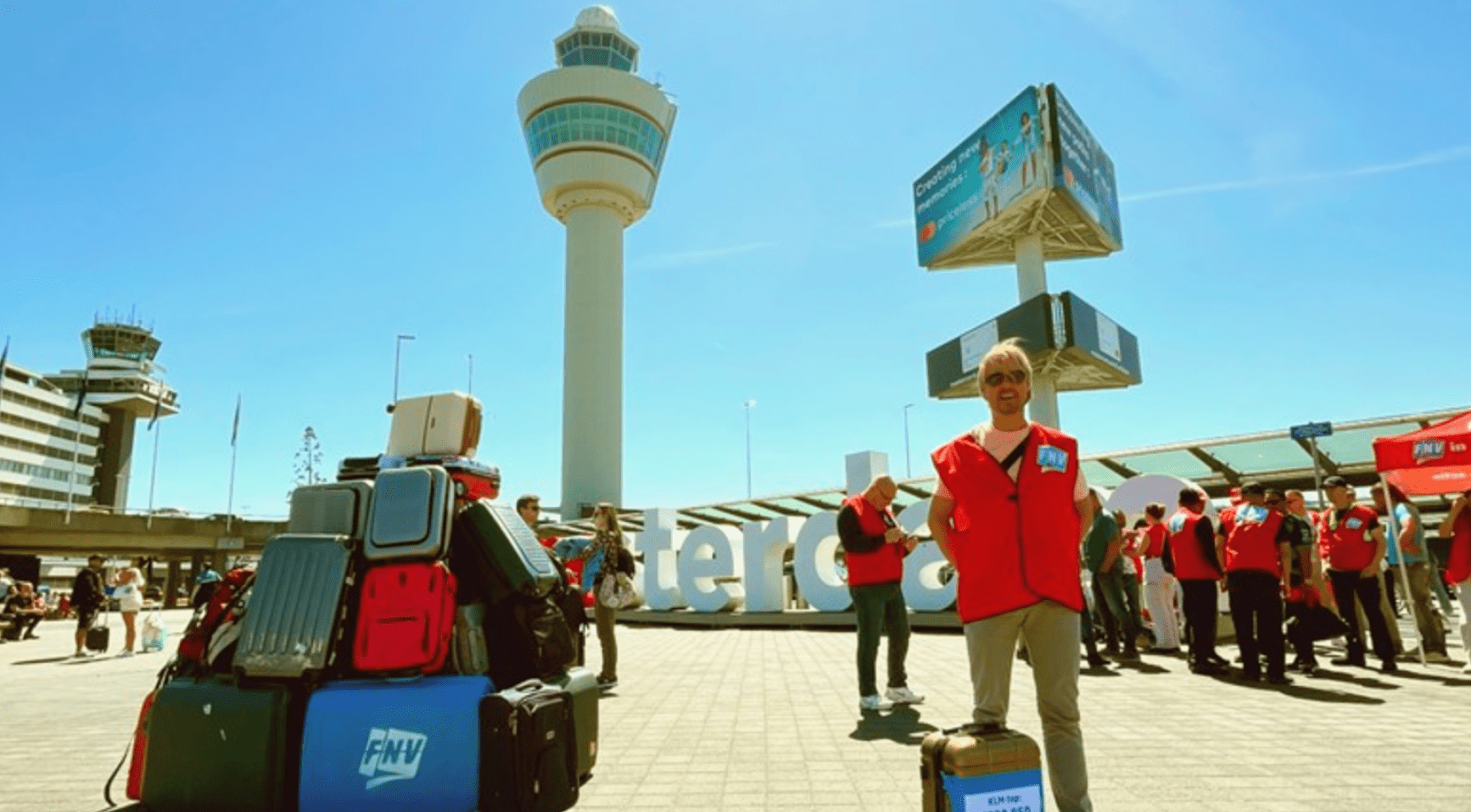 Air France en Delta stoppen samenwerking met KLM grondpersoneel op Schiphol, waarschijnlijk door stakingen