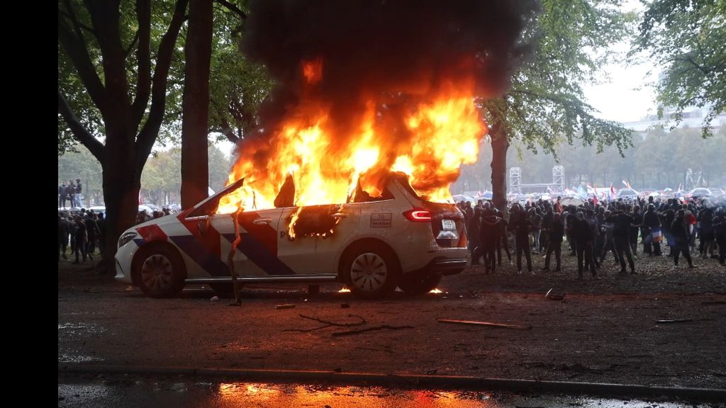 AIVD: politiek moet zich rekenschap geven over rechtsextremisten bij rellen