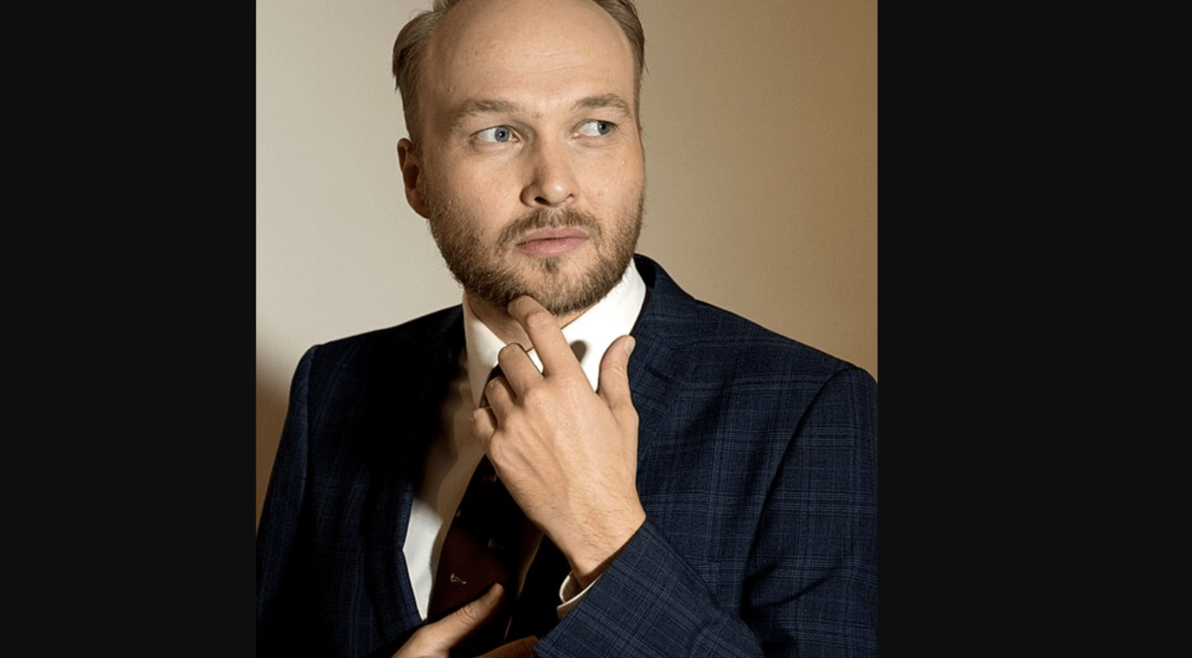 Arjen Lubach bekritiseert Disney en Trump na annulering van Kimmel-show