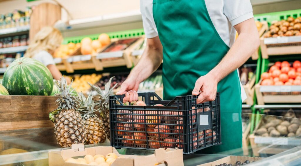 Asielzoekers in Nederland vinden steeds vaker banen voor het hele jaar