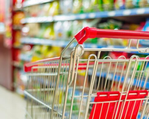 Consumenten kopen steeds meer biologische producten in Nederlandse supermarkten