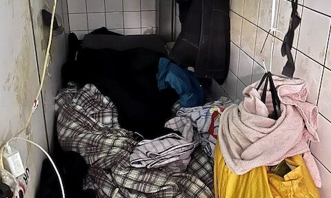 Drie Indiërs aangetroffen in Weesp onder onhumane omstandigheden