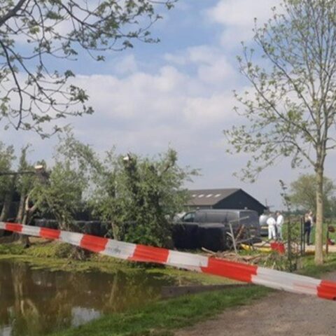 Dubbele moord op zorgboerderij in Alblasserdam gepleegd met kogels aangeschaft via Telegram