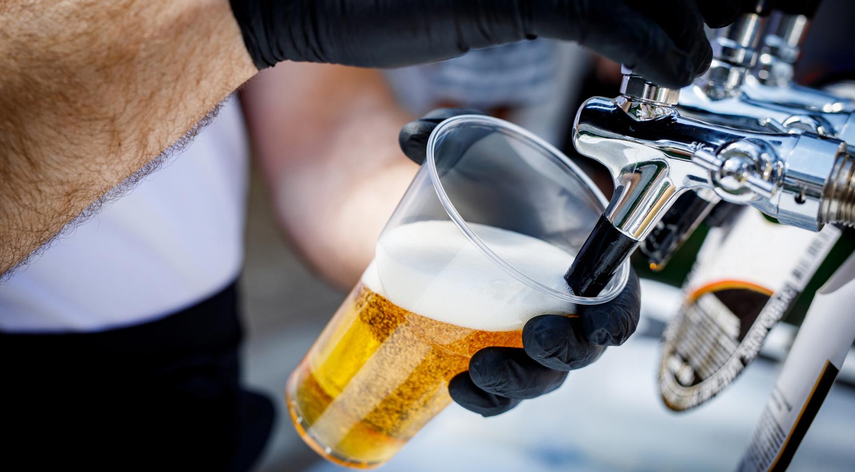 Duizenden Nederlanders reizen naar Oktoberfest ondanks duurdere bierprijzen