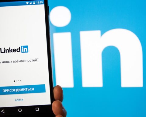 Dutch privacywaakhond roept LinkedIn-gebruikers op zich voor 3 november af te melden voor AI-datatraining