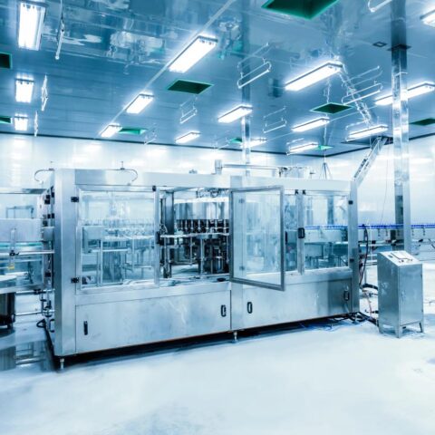Eerste bioplasticfabriek in Delfzijl start productie van PEF-flessen