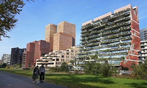 Expats kopen vaker huizen en beïnvloeden de woningmarkt aanzienlijk