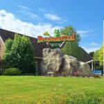 Gemeente dwingt vakantiepark in Drenthe tot verwijdering van hunebed van 50.000 euro