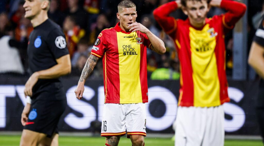 Go Ahead Eagles verliezen nipte thuiswedstrijd in Europa League tegen FCSB