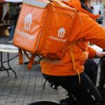 Just Eat Takeaway snijdt 200 banen bij Thuisbezorgd na reorganisatie met AI