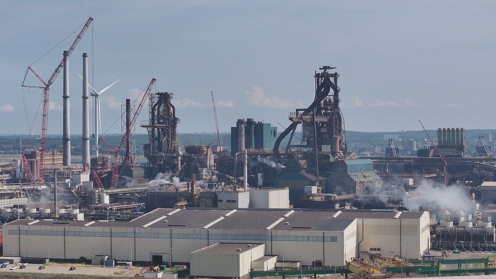 Kabinet en Tata Steel investeren miljarden in verduurzamingsplan
