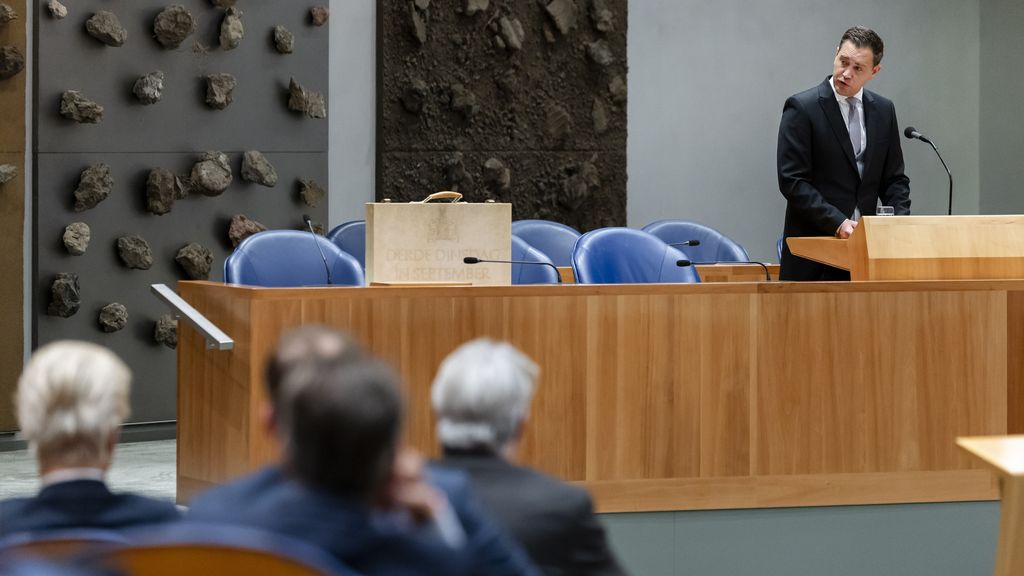 Kamer besluit na beleidsarme Prinsjesdag, debat start campagne