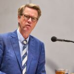 Kamervoorzitter Bosma: ambtelijke top heeft gelogen in Arib-zaak