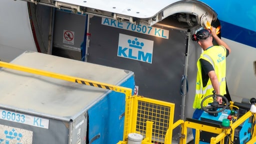 KLM annuleert tientallen vluchten woensdag door acties van grondpersoneel