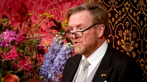 Koning: 'Mensen staan helaas steeds vaker tegenover elkaar'