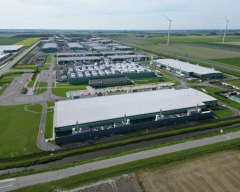 Microsoft presenteert plannen voor uitbreiding datacenter in Hollands Kroon