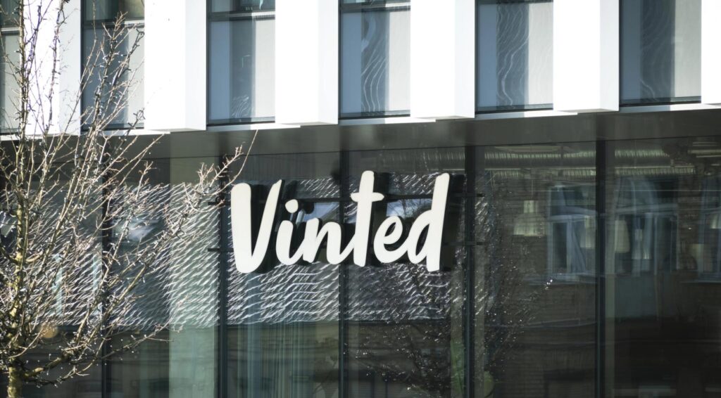 Nederlanders besparen op verzendkosten door gebruik te maken van Vinted
