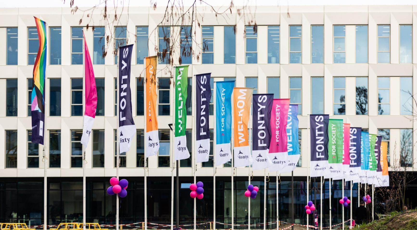 Nederlandse universiteiten vinden bezuinigingen onbegrijpelijk; mogelijk 325 miljoen euro geschrapt