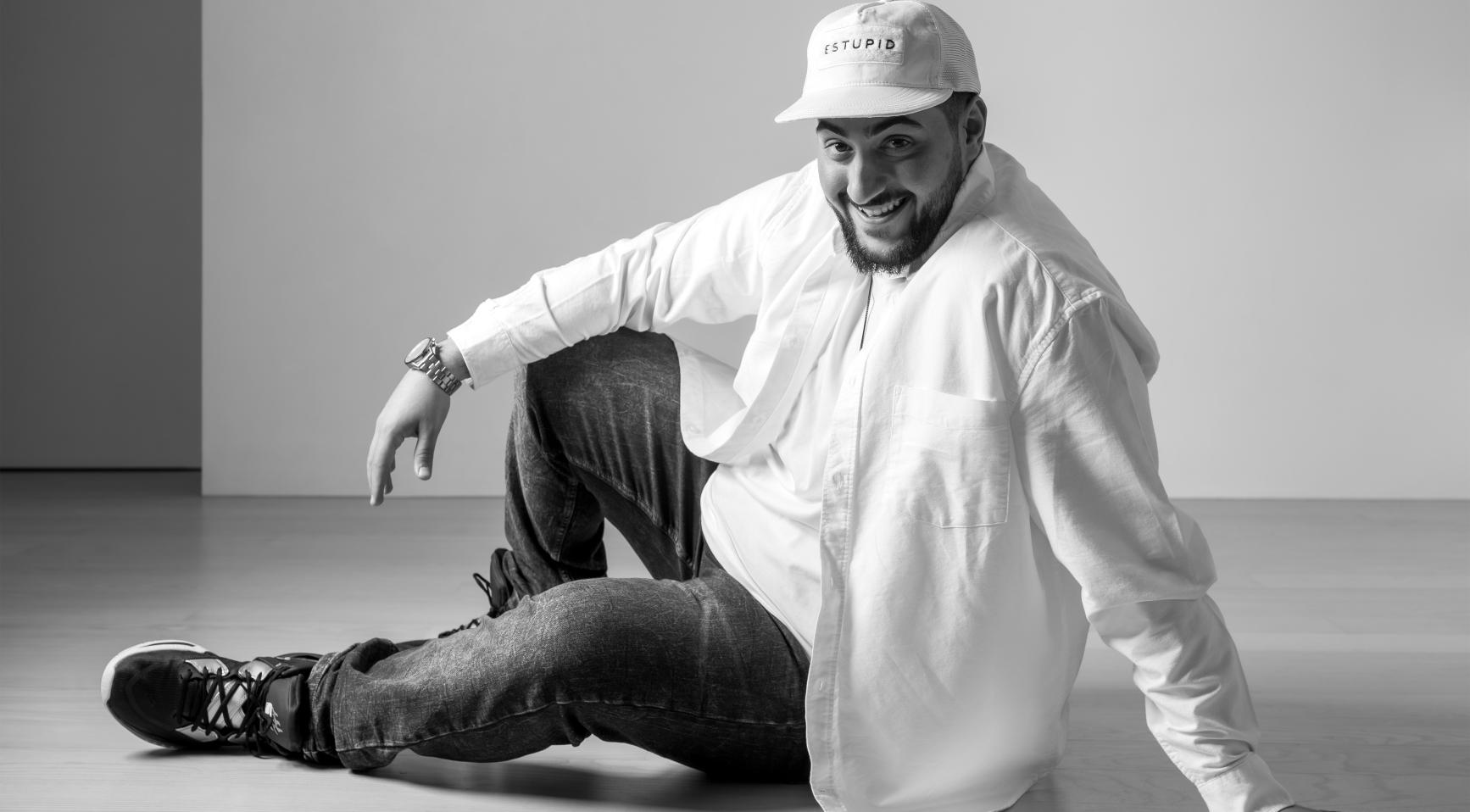 Neema Naz: mijn comedy weerspiegelt multiculturele wortels en grote dromen