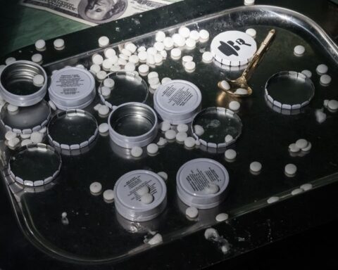 Nitazenen, gevaarlijke synthetische pillen, worden verboden in Nederland