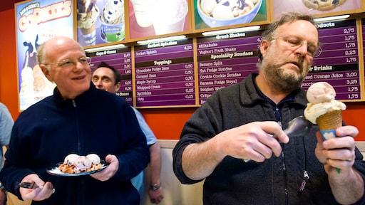 Oprichter Jerry van Ben & Jerry's verlaat ijsbedrijf na bijna vijftig jaar
