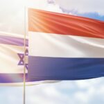 Pro-Palestijnse demonstranten blokkeren stadion in Rotterdam voor honkbalwedstrijd Israël - Frankrijk