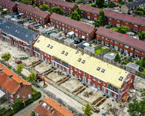 Raad van State verwerpt voorstel om voorrang statushouders te beëindigen, Keijzer gaat verder