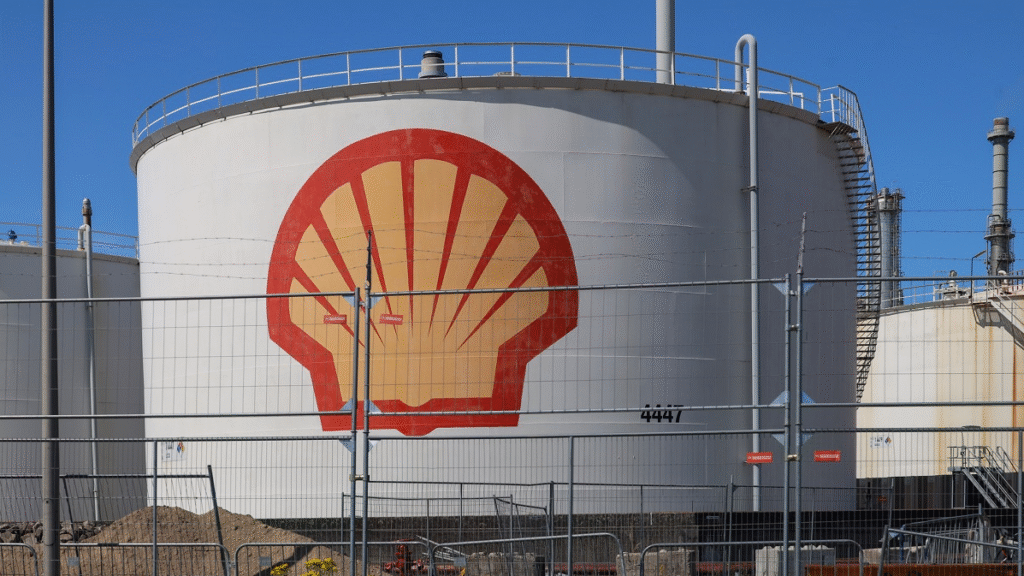 Shell annuleert biobrandstoffabriek in Rotterdam-Pernis door ongunstige marktdynamiek