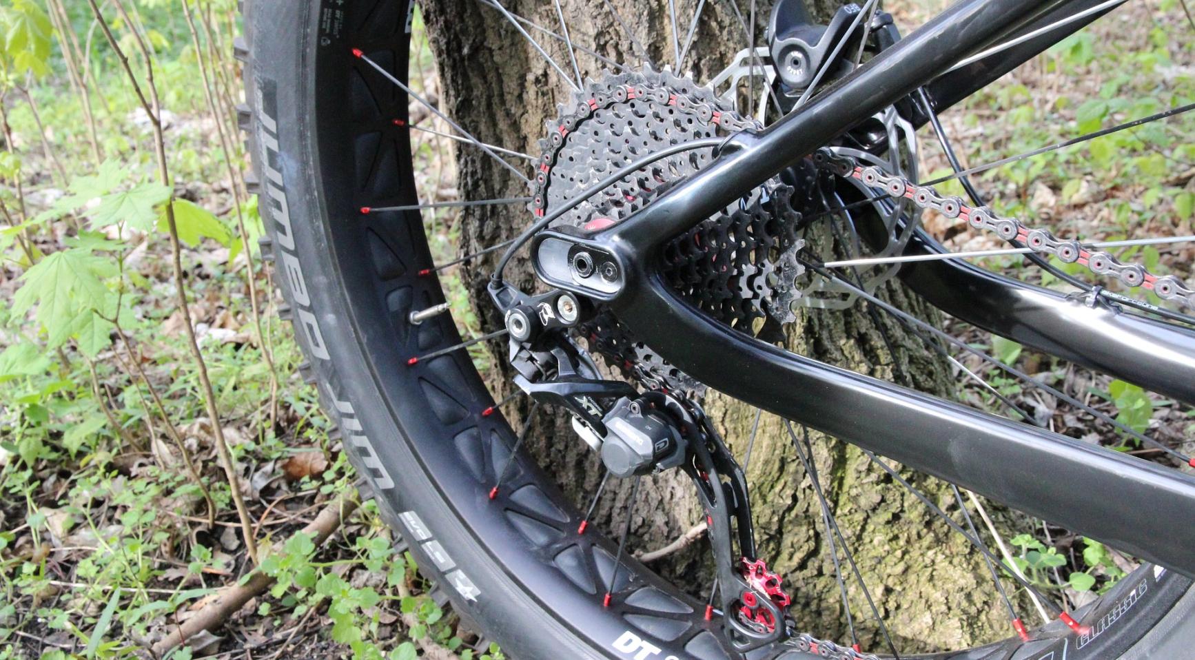 Verzet tegen verplicht dragen van helmen op e-bikes voor onder 18-jarigen in de Tweede Kamer