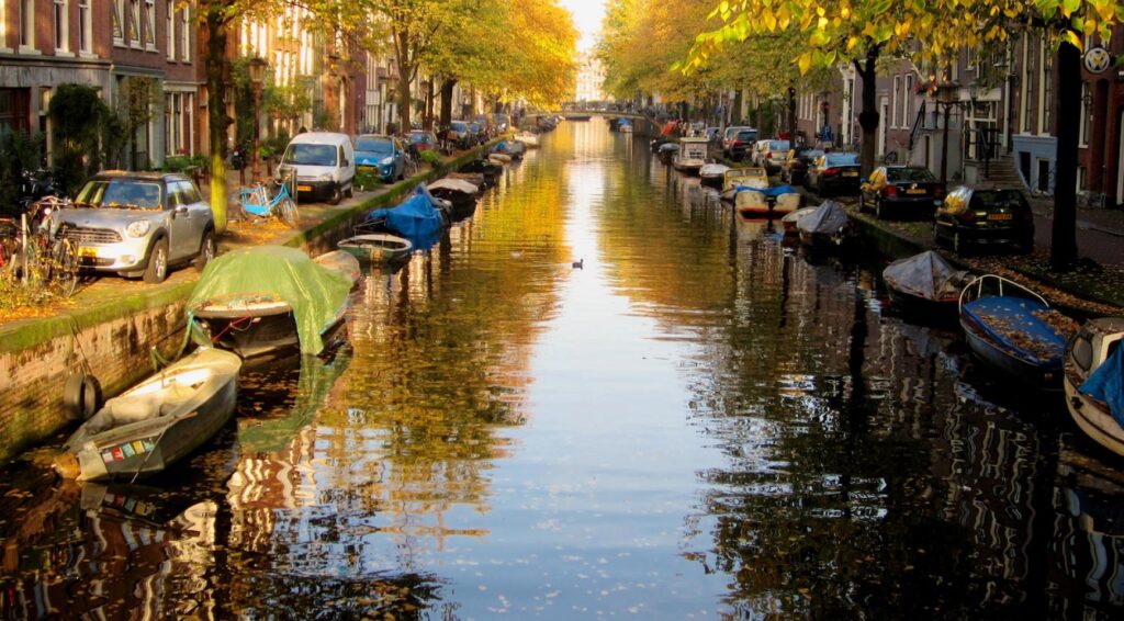 Zachte, overwegend zonnige weersomstandigheden in Nederland deze week
