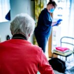 Zorgmedewerkers ervaren toegenomen druk door vertrek van zelfstandigen